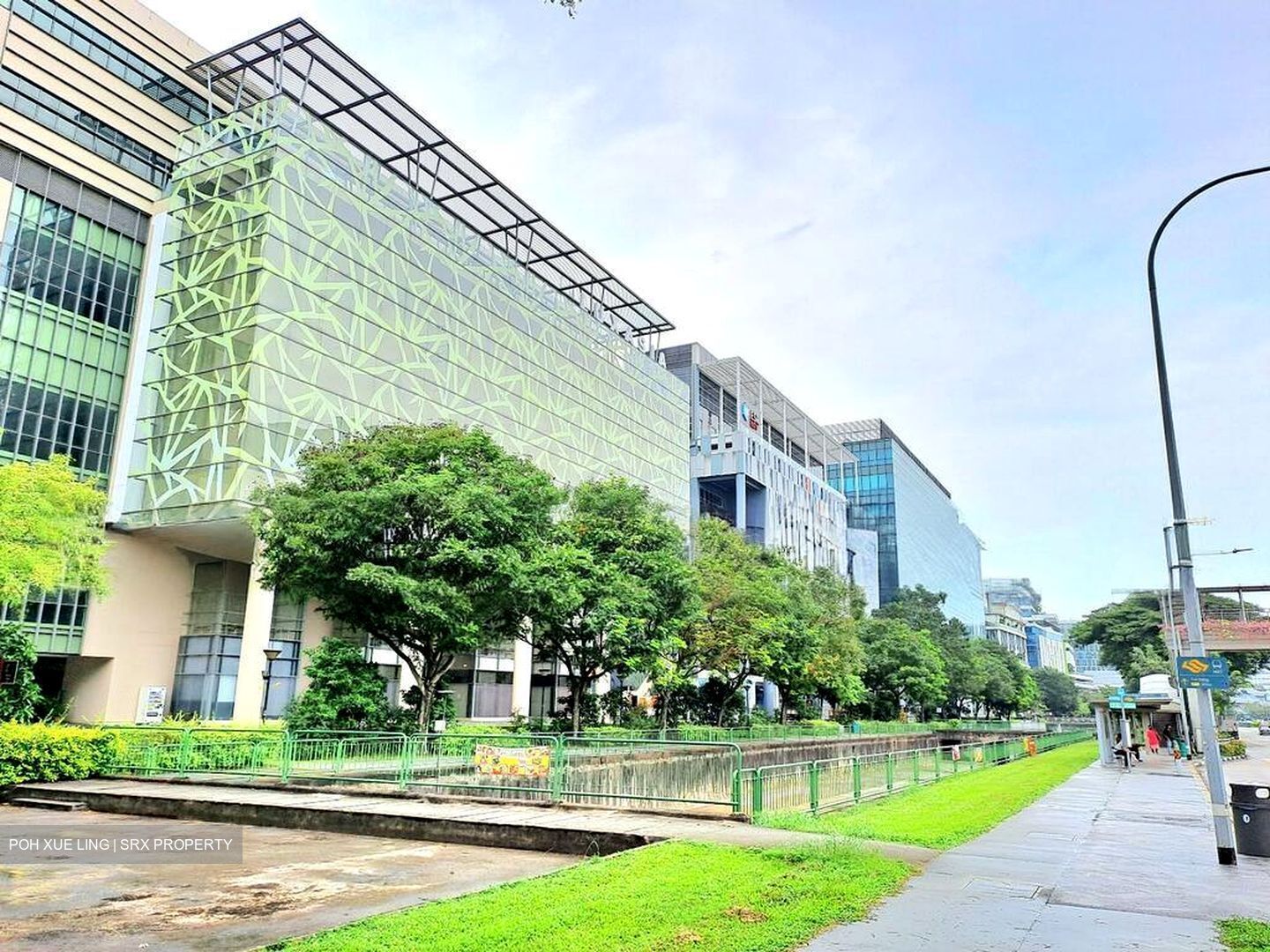 Luxasia Building (D19), Factory #518888381